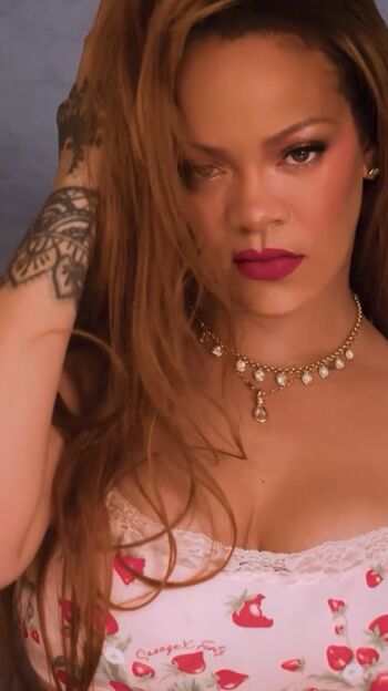 🔥 Rihanna  page leaked private photo uncensored full