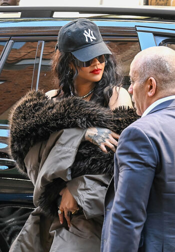 🔥 Rihanna  page leaked private photo uncensored full