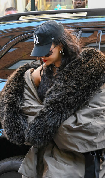 🔥 Rihanna  page leaked private photo uncensored full