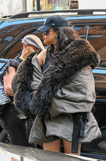 🔥 Rihanna  page leaked private photo uncensored full
