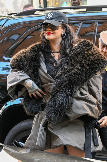 🔥 Rihanna  page leaked private photo uncensored full