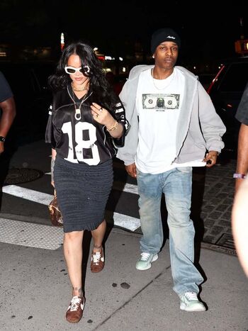 🔥 Rihanna  page leaked private photo uncensored full