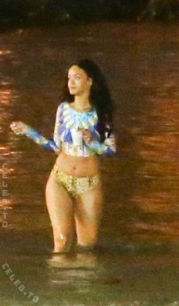 🔥 Rihanna  page leaked private photo uncensored full