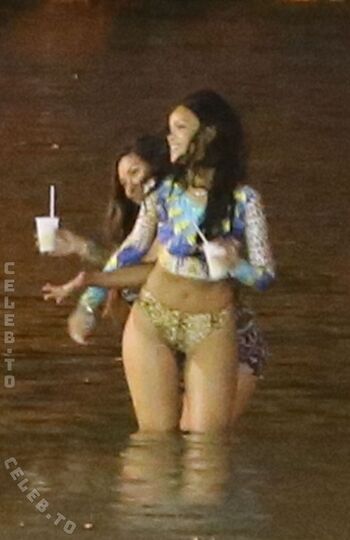 🔥 Rihanna  page leaked private photo uncensored full