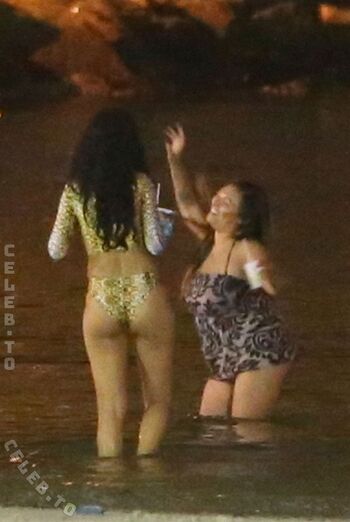 🔥 Rihanna  page leaked private photo uncensored full