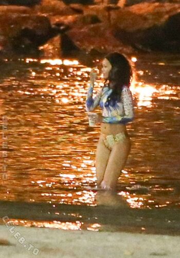 🔥 Rihanna  page leaked private photo uncensored full