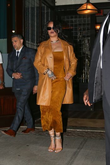 🔥 Rihanna  page leaked private photo uncensored full
