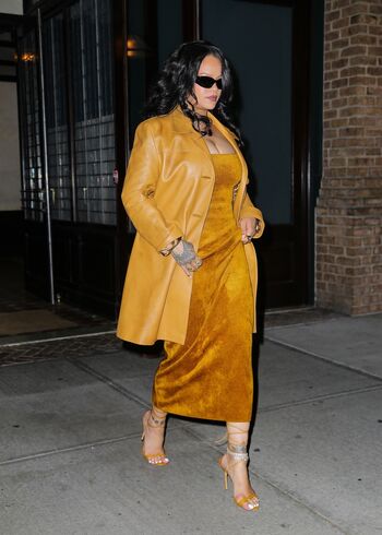 🔥 Rihanna  page leaked private photo uncensored full