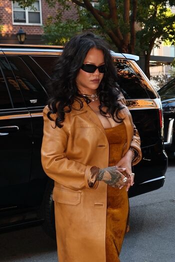 🔥 Rihanna  page leaked private photo uncensored full