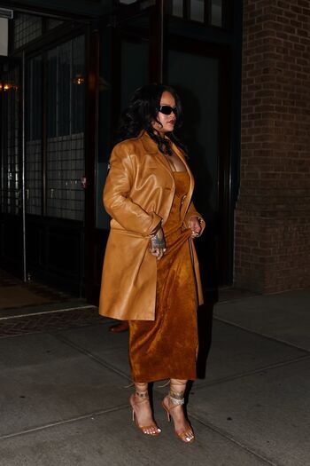 🔥 Rihanna  page leaked private photo uncensored full