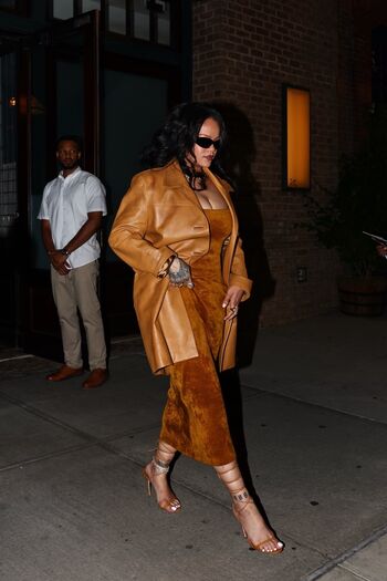 🔥 Rihanna  page leaked private photo uncensored full
