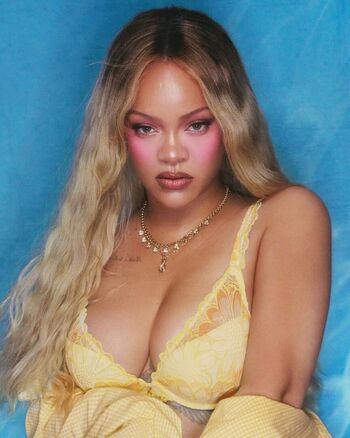 🔥 Rihanna  page leaked private photo uncensored full