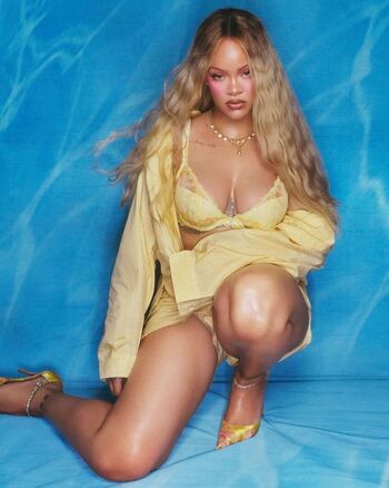 🔥 Rihanna  page leaked private photo uncensored full