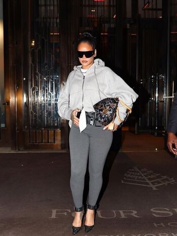 🔥 Rihanna  page leaked private photo uncensored full