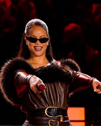 🔥 Rihanna  page leaked private photo uncensored full