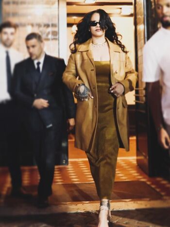 🔥 Rihanna  page leaked private photo uncensored full