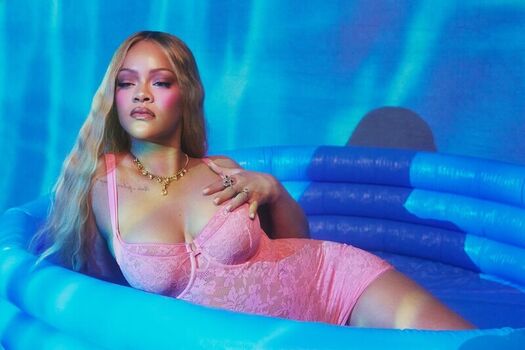 🔥 Rihanna  page leaked private photo uncensored full