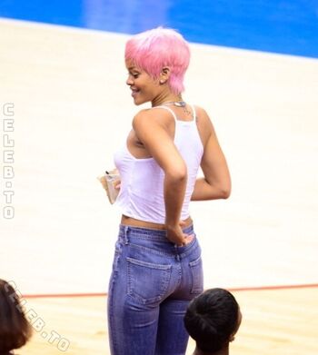 🔥 Rihanna  page leaked private photo uncensored full