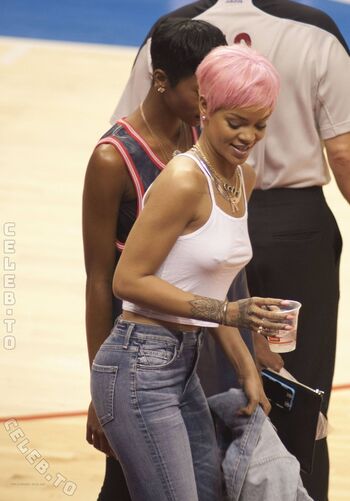 🔥 Rihanna leaked private photo uncensored full