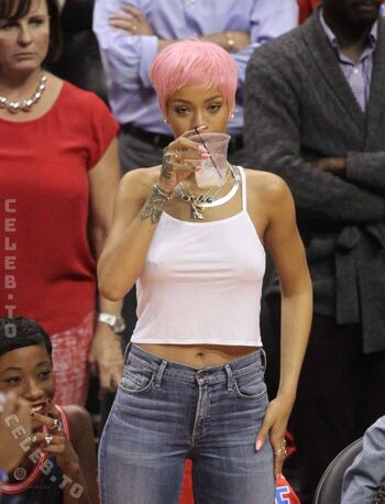 🔥 Rihanna leaked private photo uncensored full