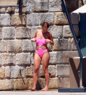 🔥 Rita ora  page leaked private photo uncensored full