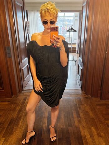 🔥 Rita ora  page leaked private photo uncensored full