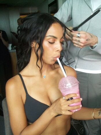 🔥 Rochelle humes leaked private photo uncensored full