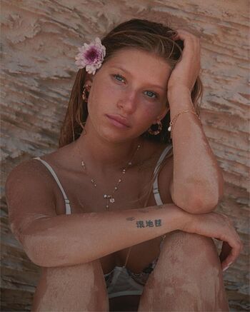 🔥 Roni zouler page leaked private photo uncensored full