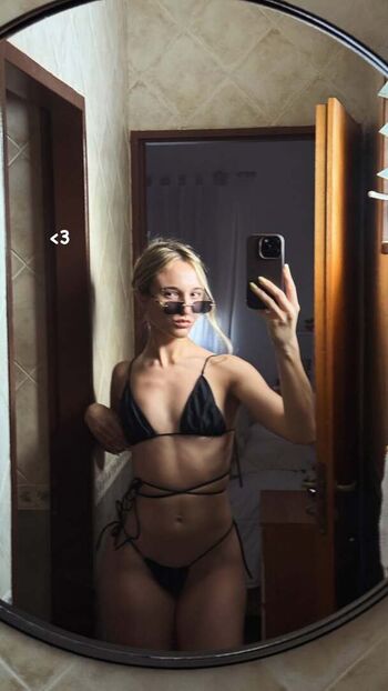 🔥 Rubiaconmiopia leaked private photo uncensored full