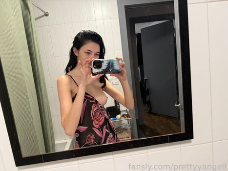 🔥 Rylrat leaked private photo uncensored full