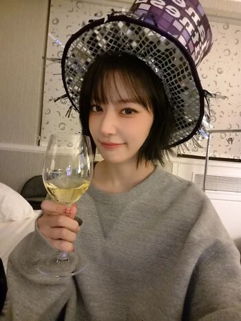 🔥 Sakura miyawaki page leaked private photo uncensored full