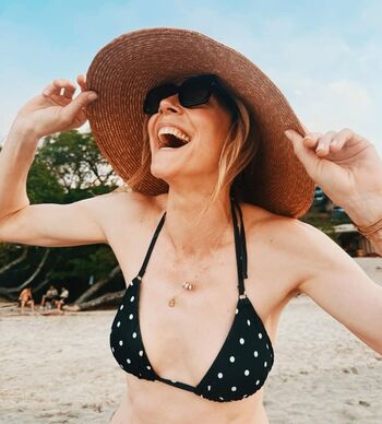 🔥 Sarah chalke leaked private photo uncensored full