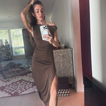 🔥 Sarah shahi page leaked private photo uncensored full