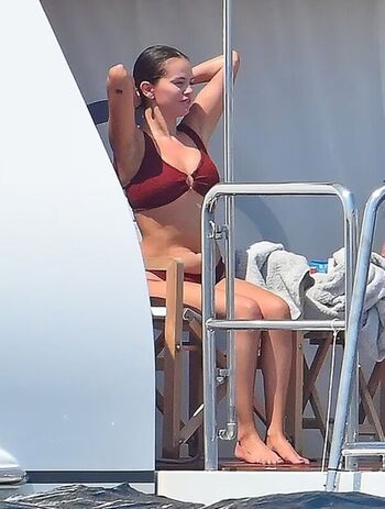 🔥 Selena gomez  page leaked private photo uncensored full