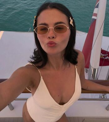 🔥 Selena gomez  page leaked private photo uncensored full