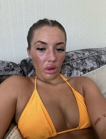 🔥 Shona pickering page leaked private photo uncensored full