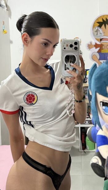 🔥 Sofiaatreides page leaked private photo uncensored full