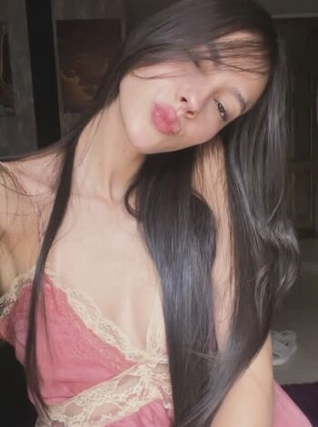 🔥 Sofiaatreides leaked private photo uncensored full