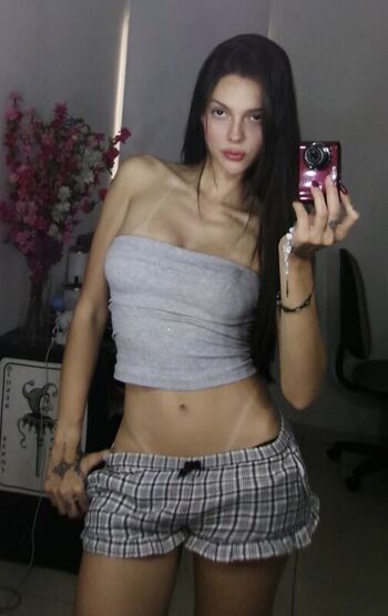 🔥 Sofiaatreides leaked private photo uncensored full