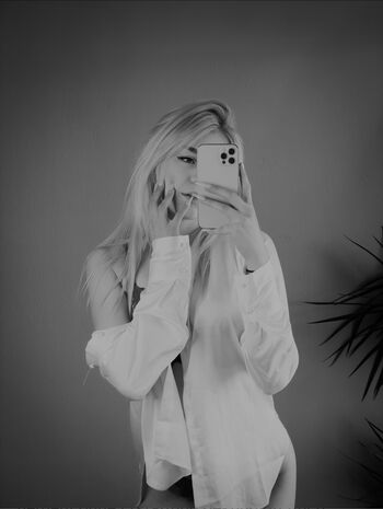 🔥 Sofie brz leaked private photo uncensored full