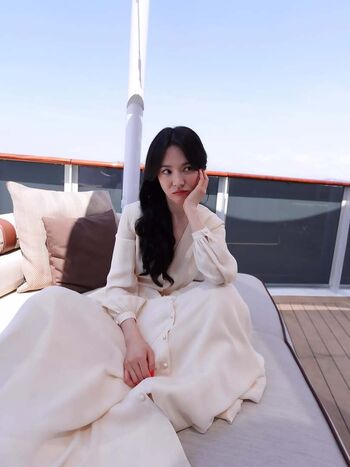 🔥 Song hye kyo page leaked private photo uncensored full