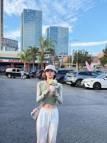 🔥 Song yuqi page leaked private photo uncensored full