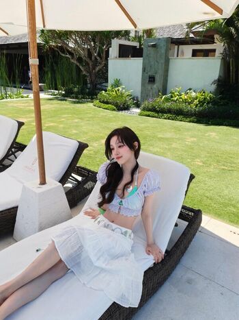 🔥 Song yuqi page leaked private photo uncensored full