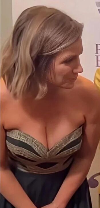 🔥 Susanna reid page leaked private photo uncensored full