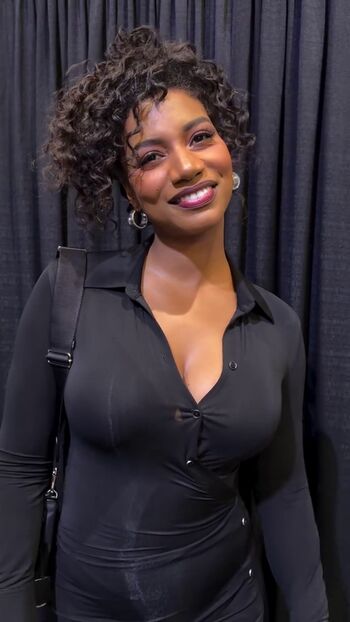 🔥 Taylor rooks page leaked private photo uncensored full