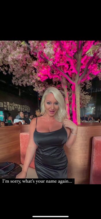 🔥 Texas hotwife leaked private photo uncensored full