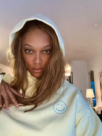 🔥 Tyra banks leaked private photo uncensored full
