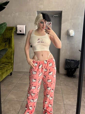 🔥 Ulichan  page leaked private photo uncensored full