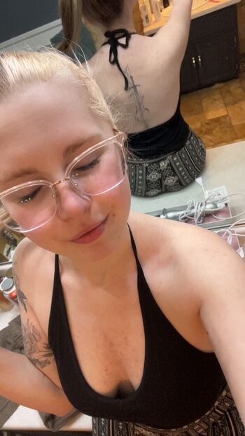 🔥 Ur future gf leaked private photo uncensored full