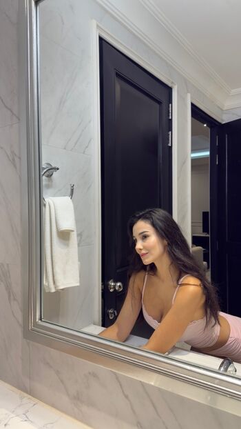 🔥 Vahide bulu leaked private photo uncensored full